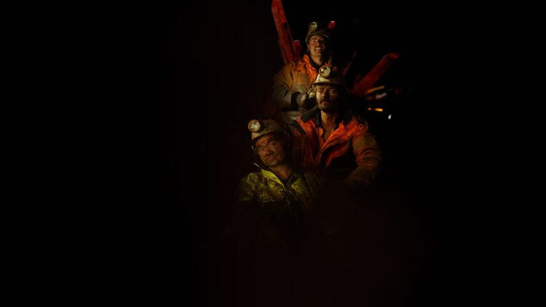 OUTBACK CRYSTAL HUNTERS – DIE KRISTALLJÄGER (S2)